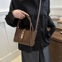 حقيبة يد نسائية عصرية