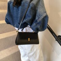 حقيبة نسائية كتف ريترو عصرية – كروس بودي للخريف والشتاء